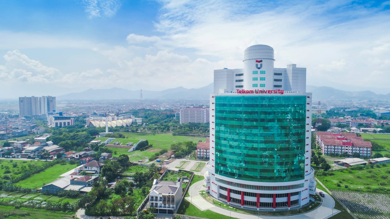 Apakah anda ingin berkuliah di Telkom University